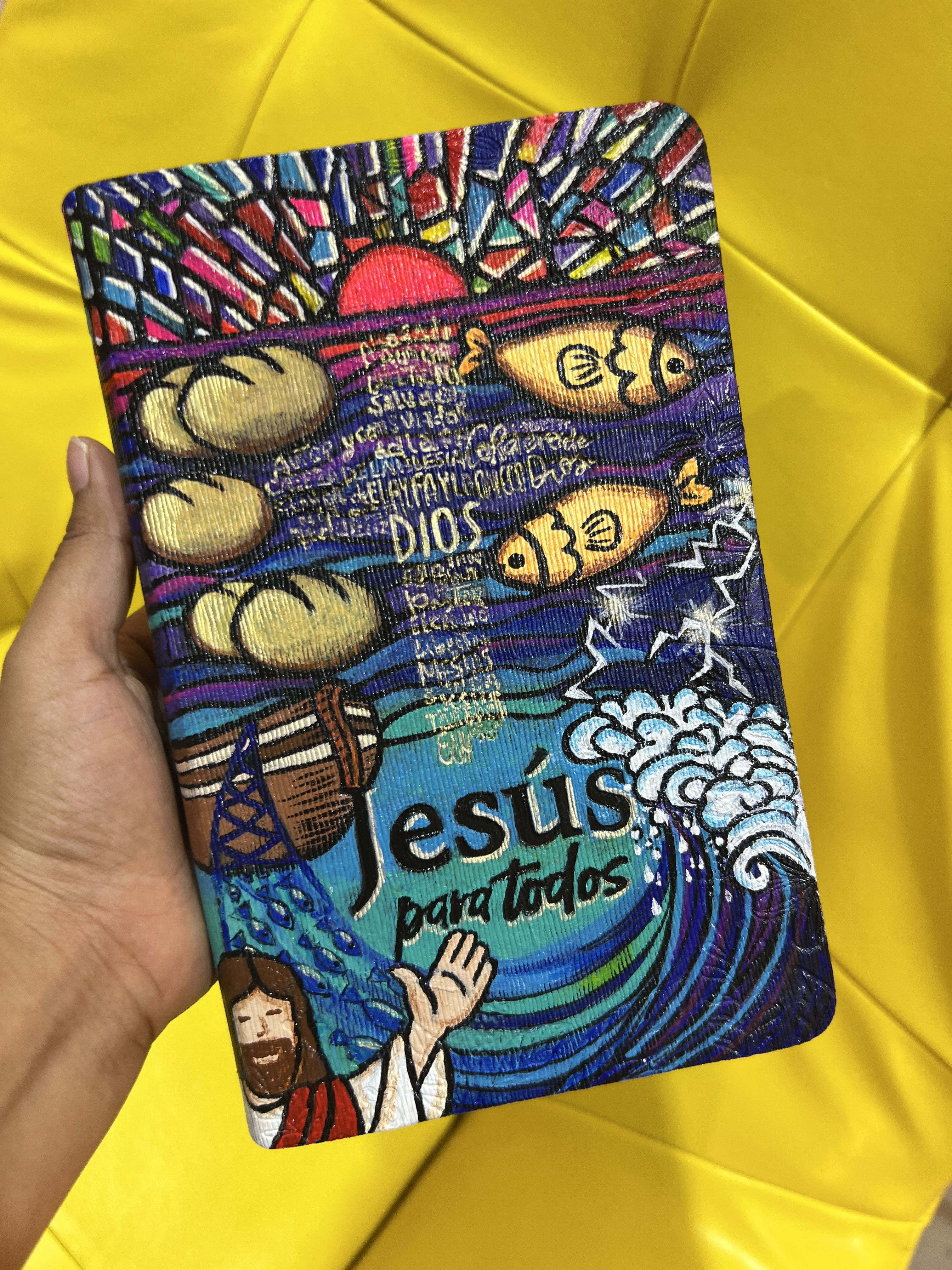Biblia Jesús para Todos Ilustrada por Yanely Espinoza