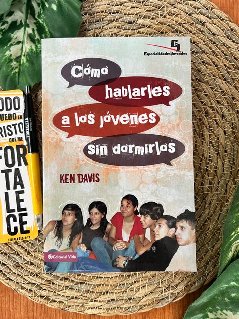 Cómo Hablarles a los Jóvenes sin Dormirlos